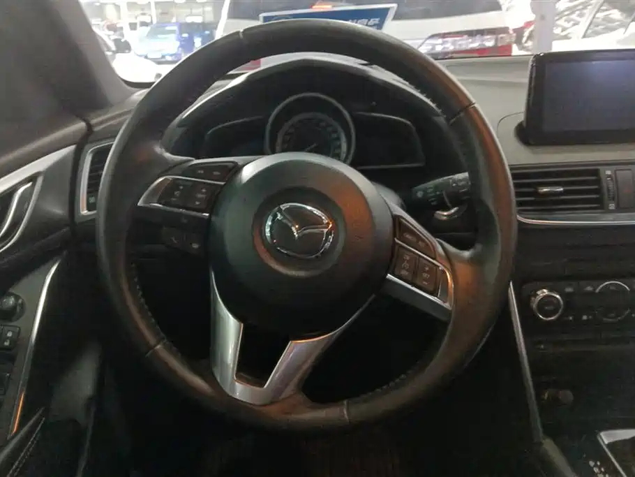 Mazda CX-4