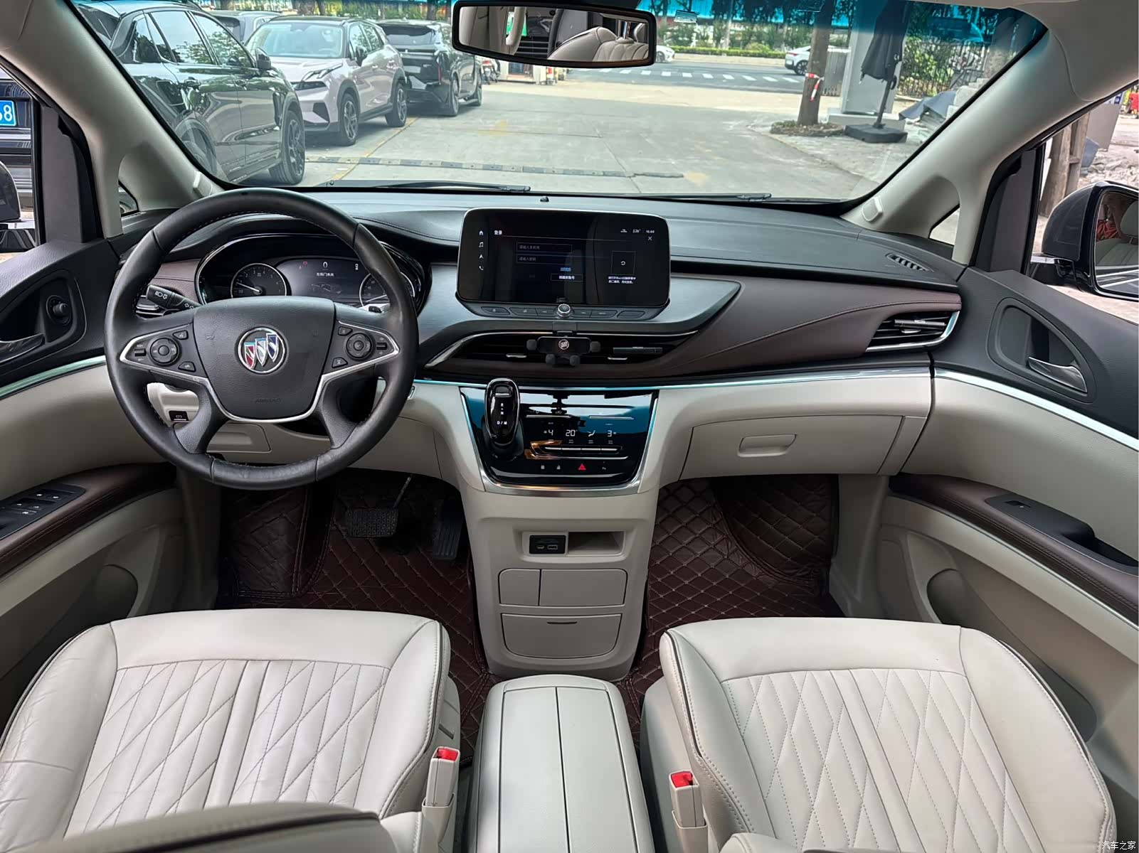 Buick GL8, 2022 9