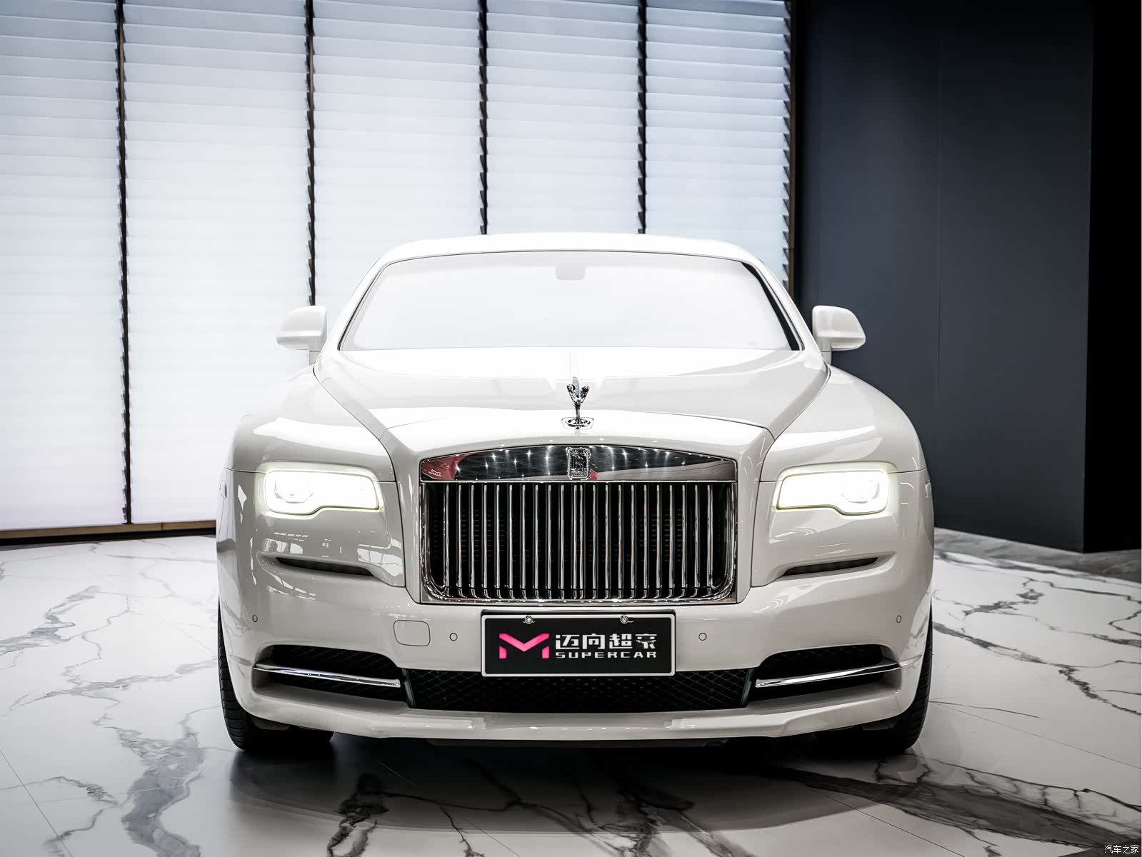 Rolls-Royce Wraith, 2017 3