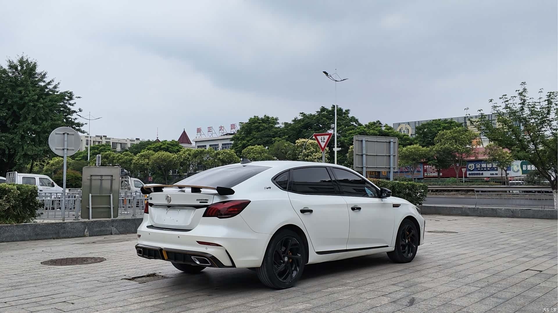 MG MG6, 2021 16
