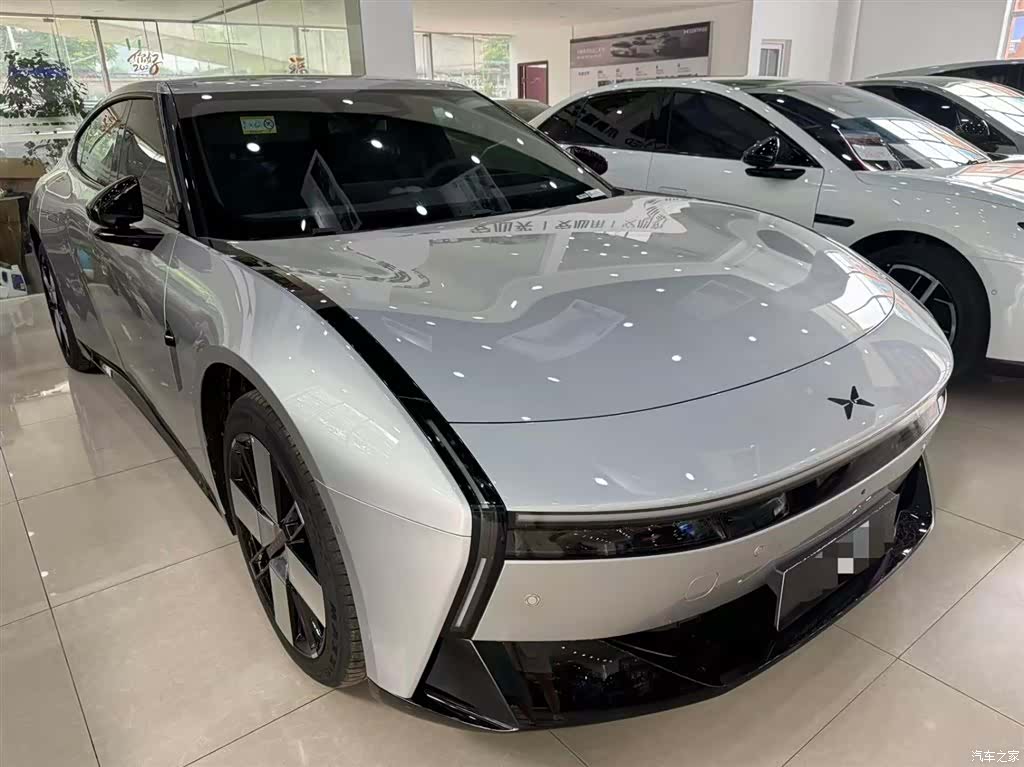 Xpeng P7, 2025 3