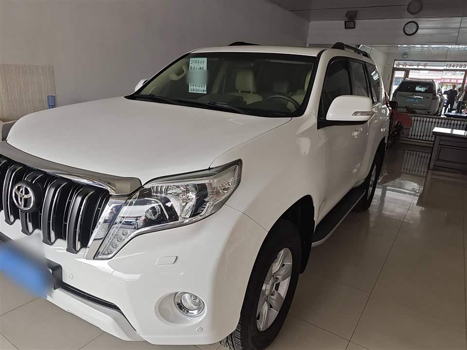 Toyota Prado