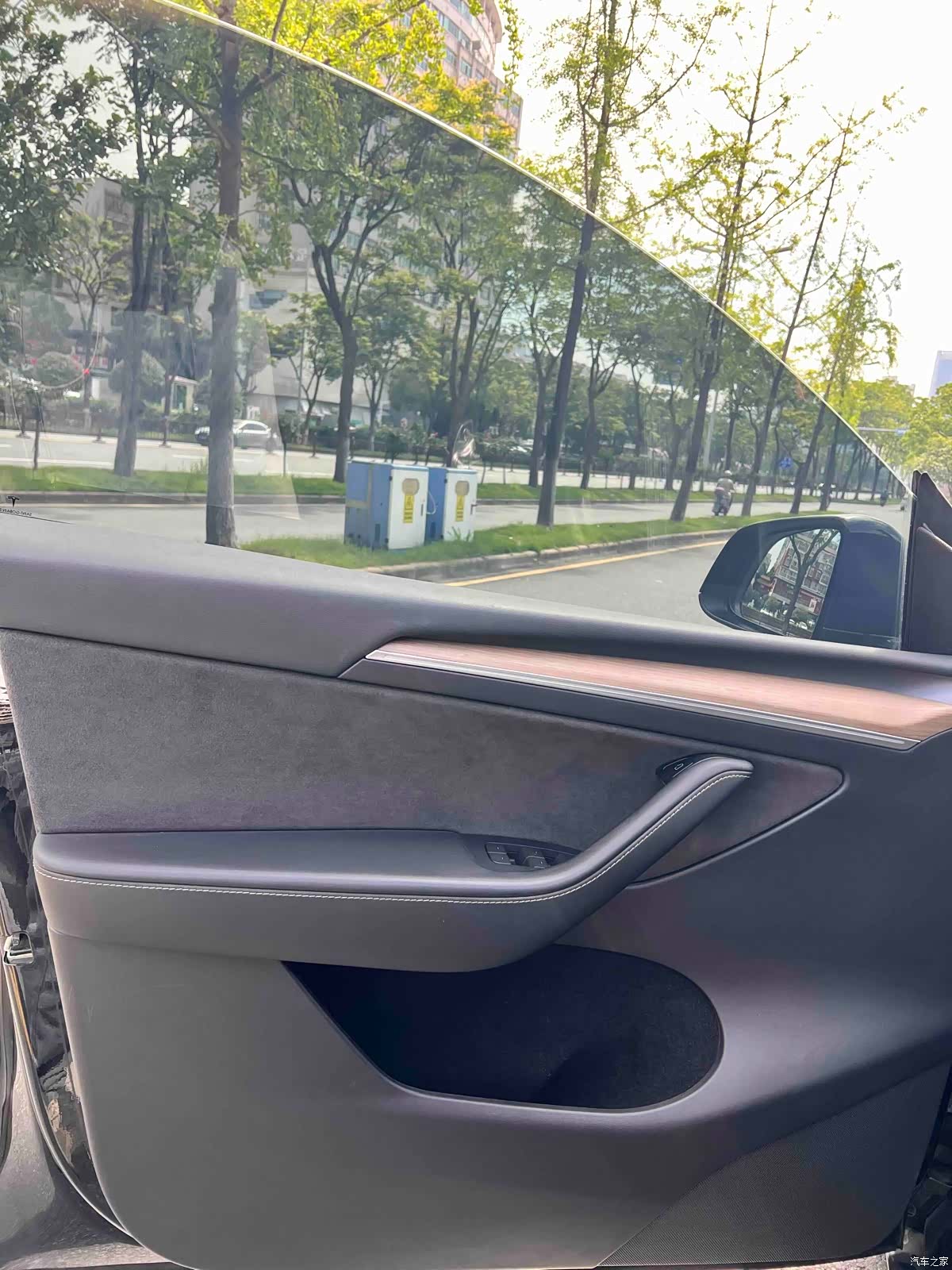 Tesla Model Y, 2021 9