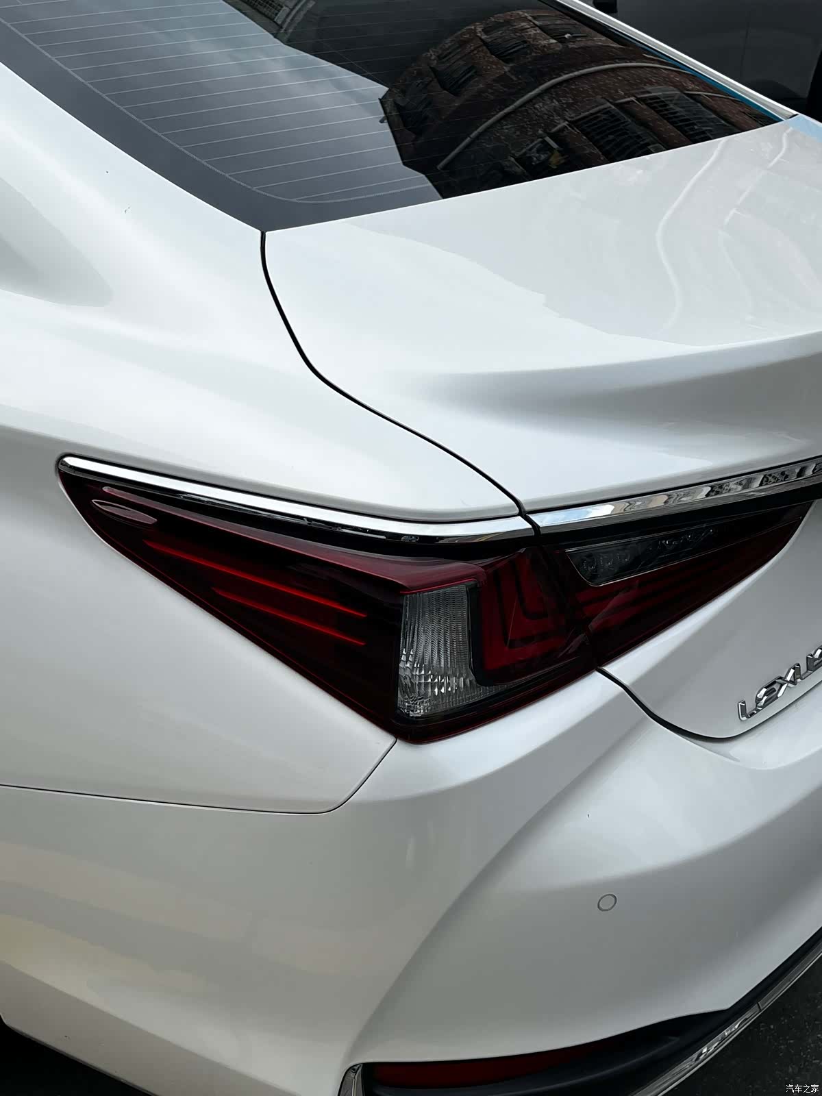 Lexus ES, 2023 7