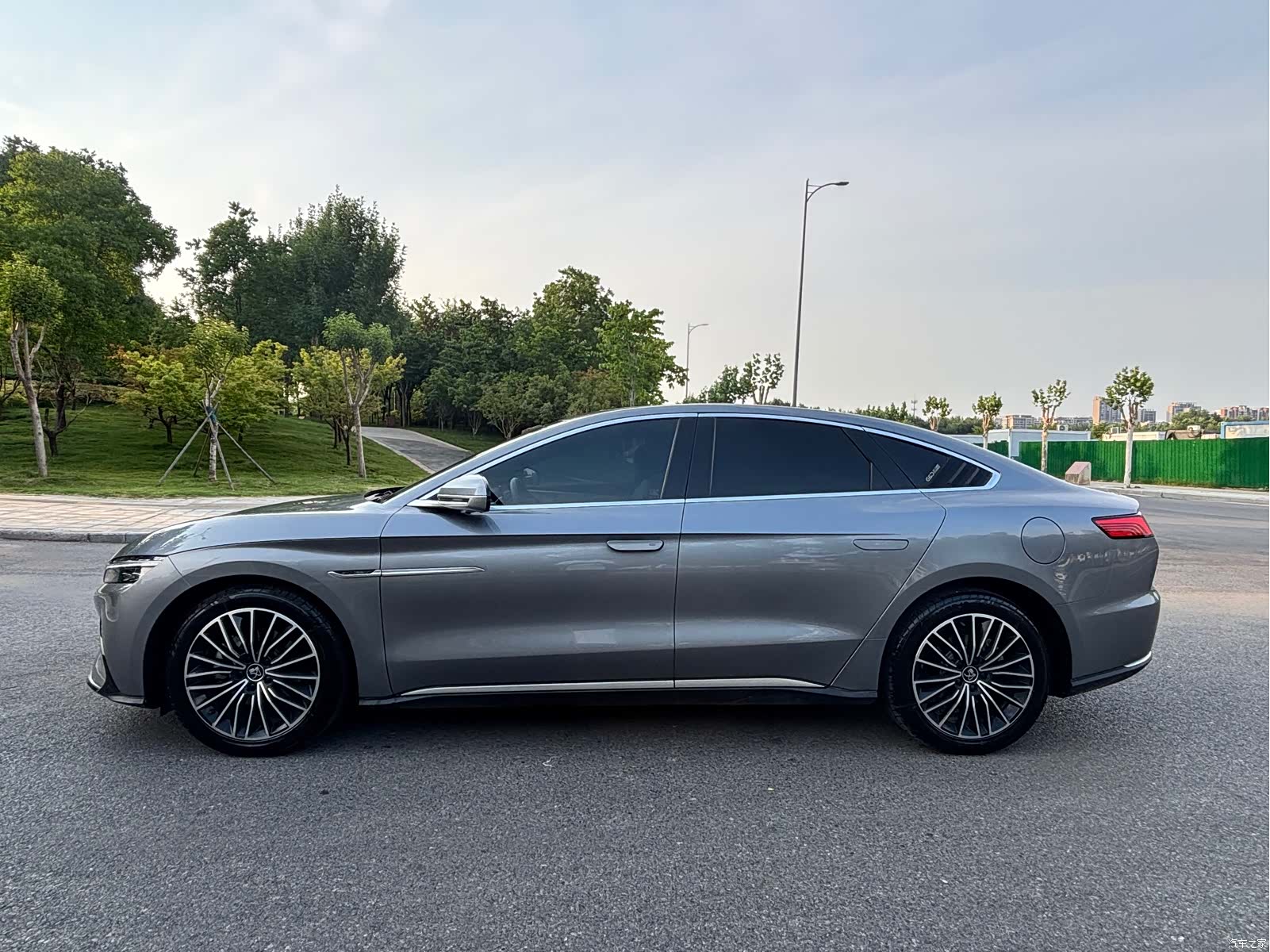 BYD Han, 2022 6