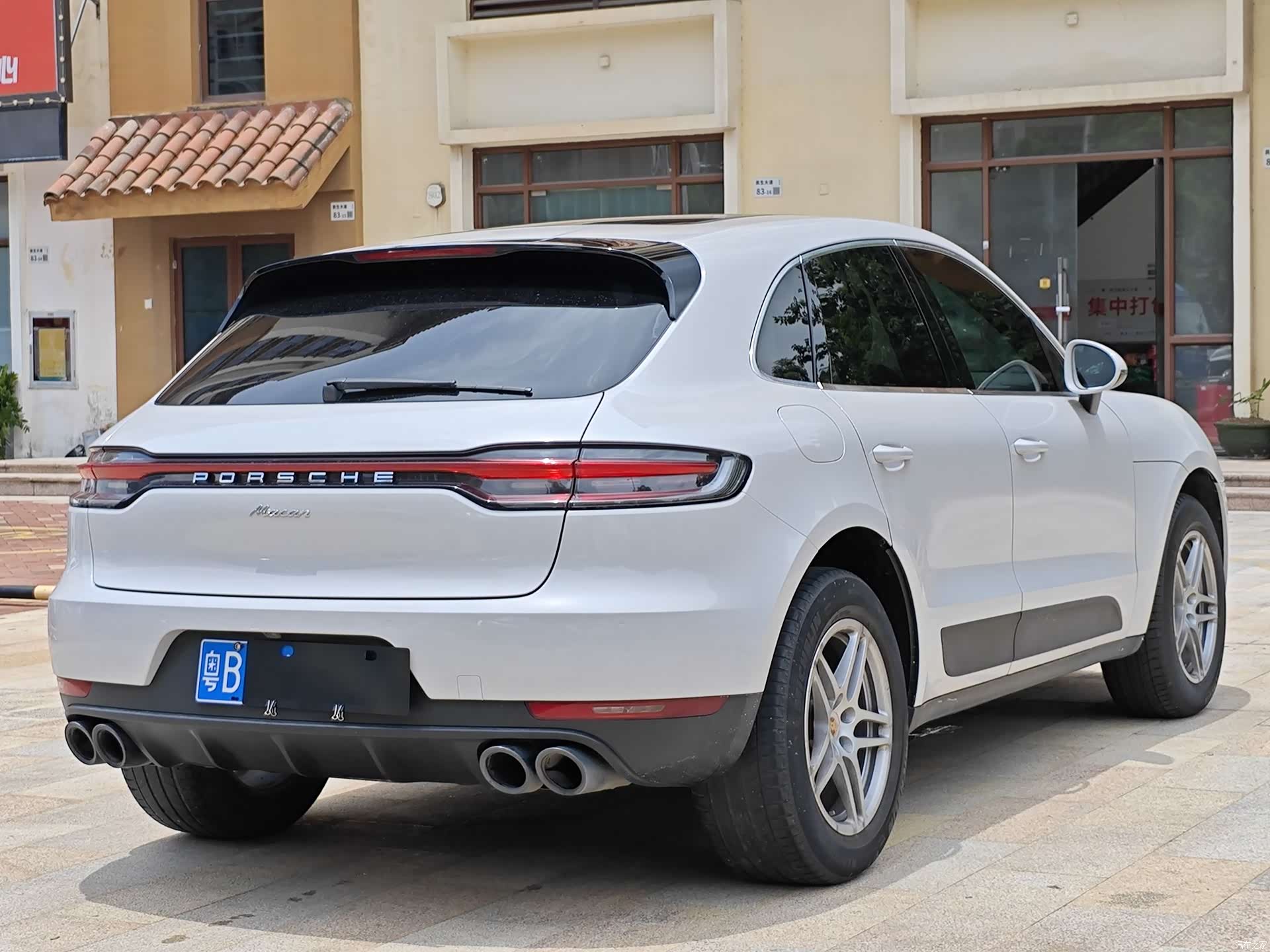 Porsche Macan, 2021 4