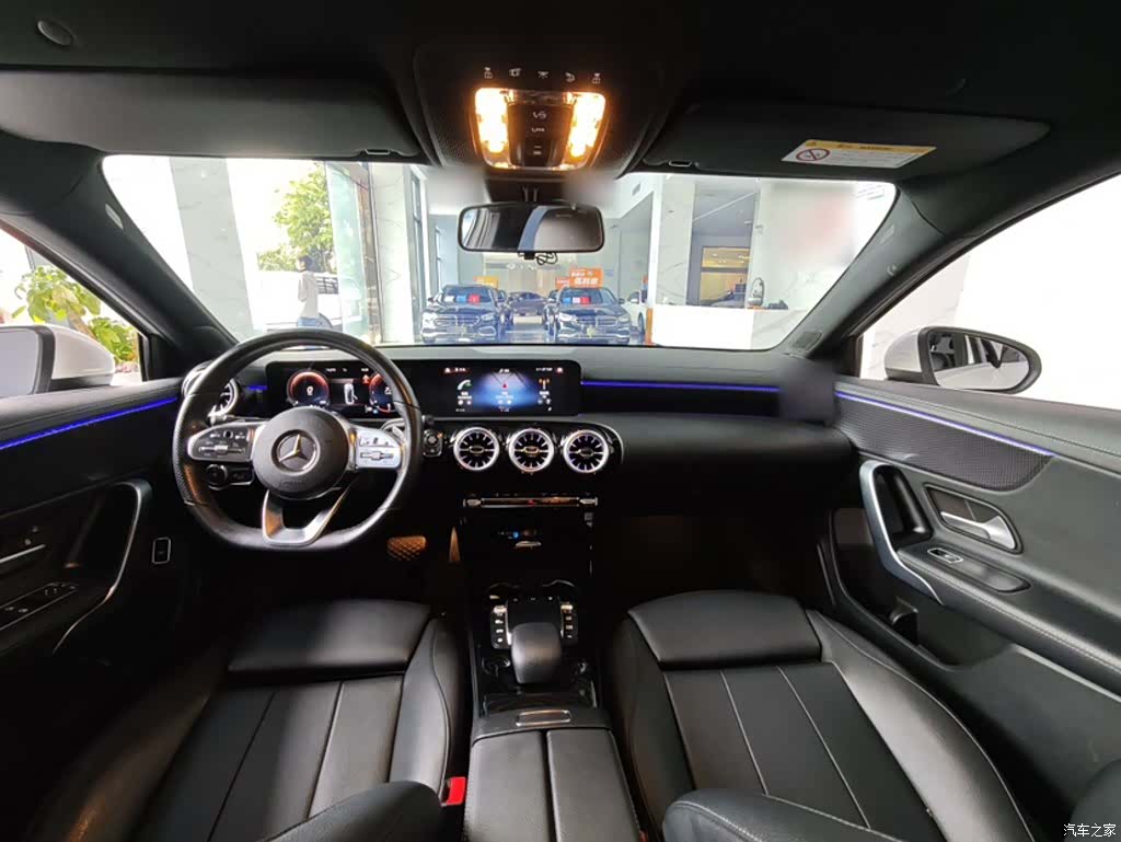 Mercedes-Benz A-Class, 2022 16