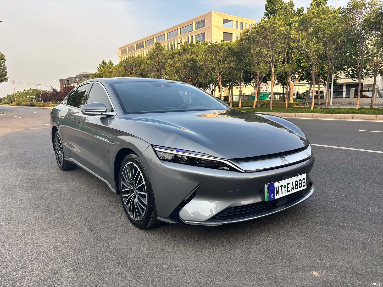 BYD Han, 2022 3