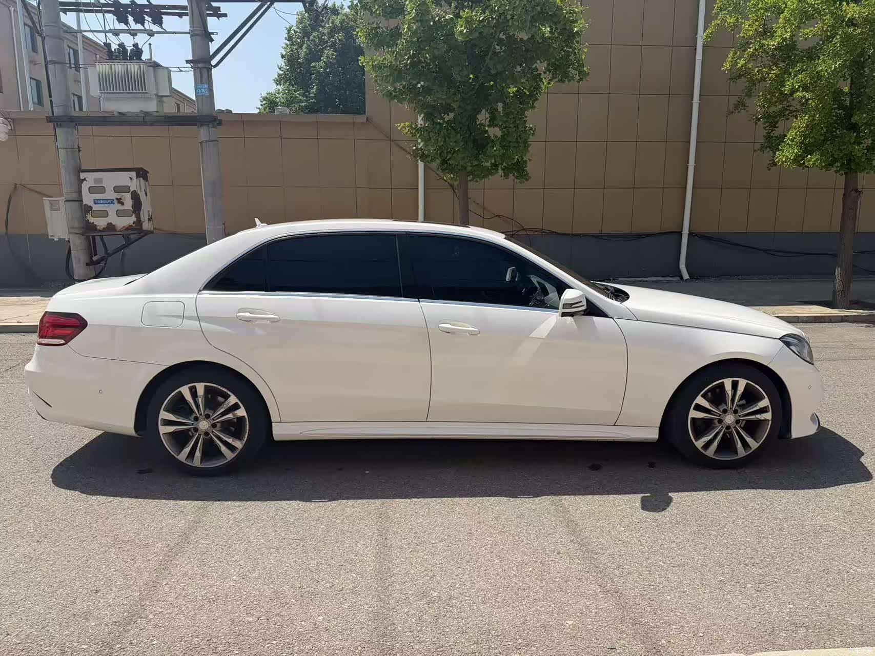 Mercedes-Benz E-Class, 2015 7