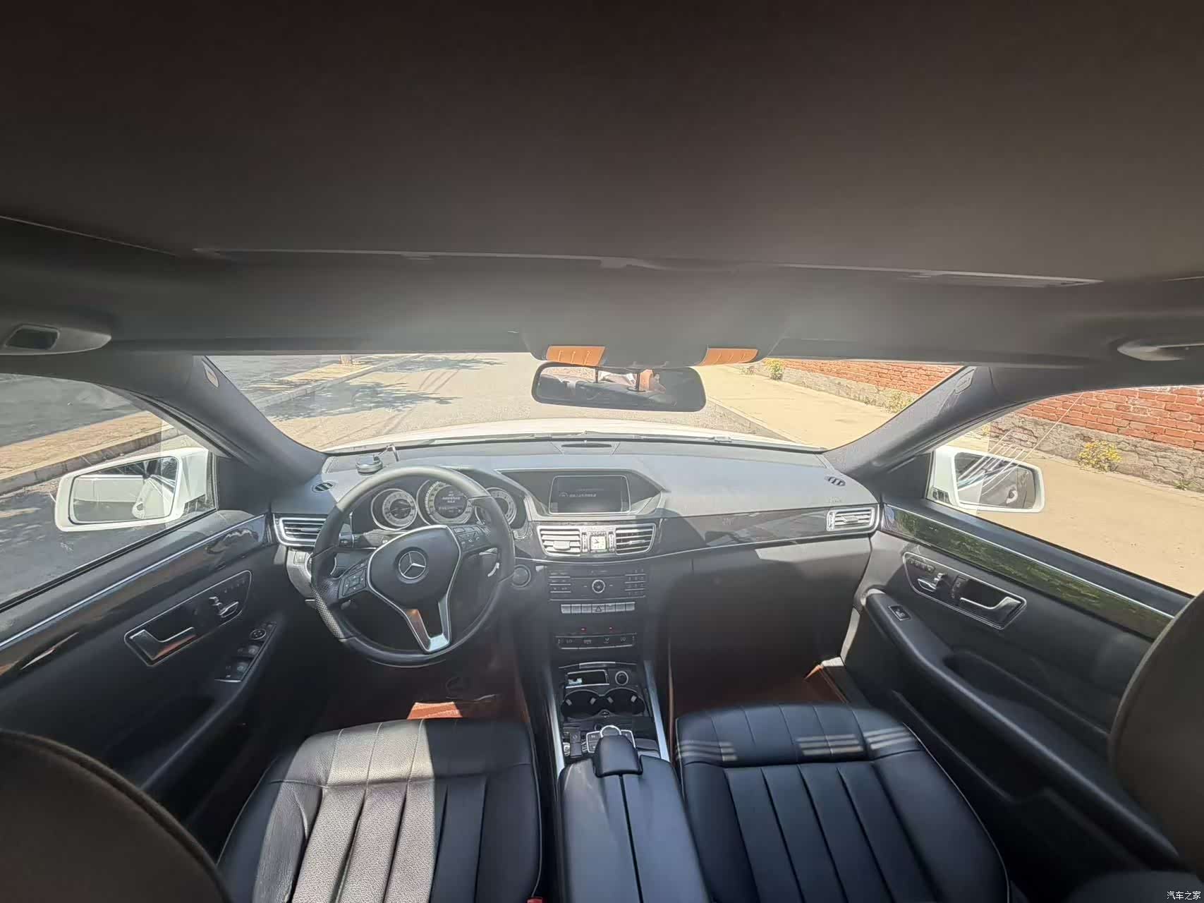 Mercedes-Benz E-Class, 2015 13