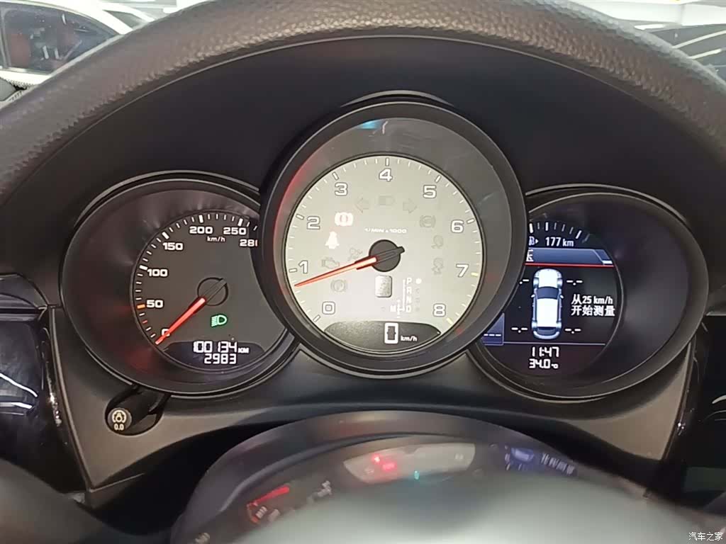 Porsche Macan, 2016 12