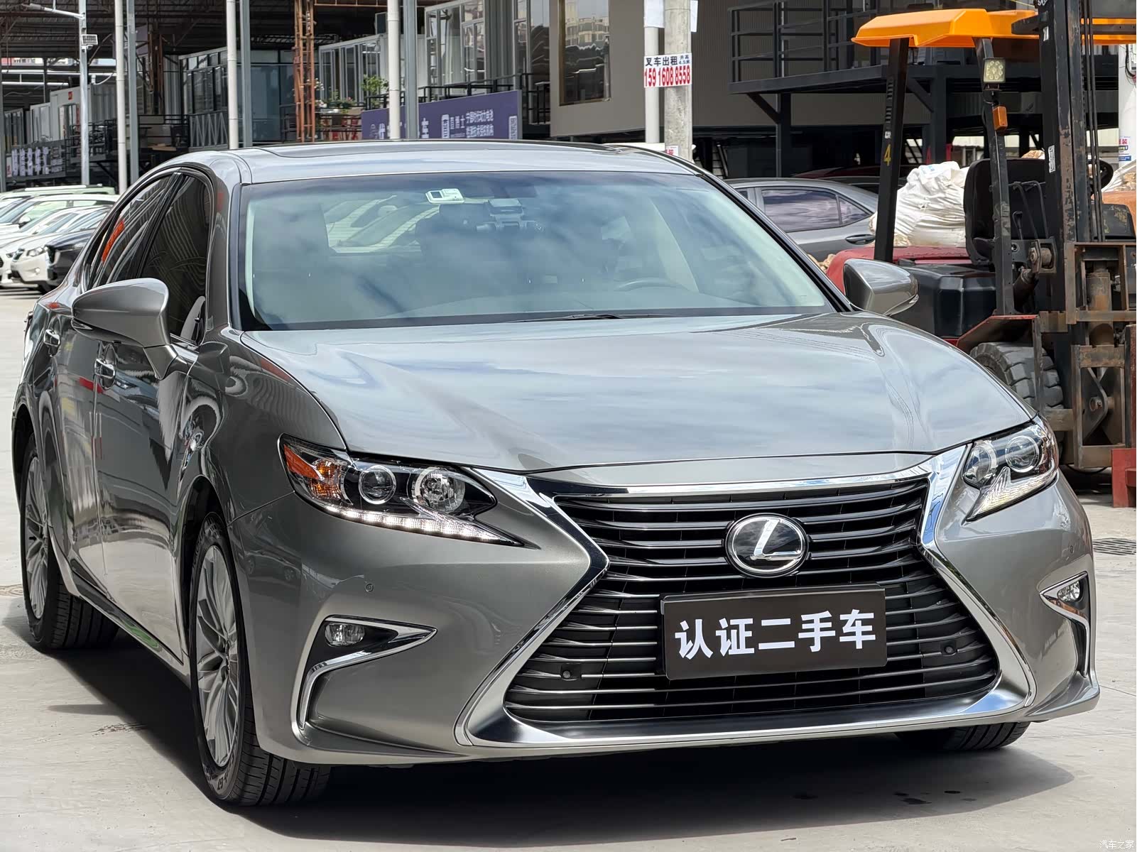 Lexus ES, 2015 3