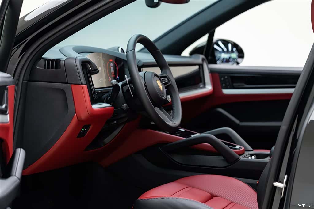 Porsche Cayenne, 2024 9