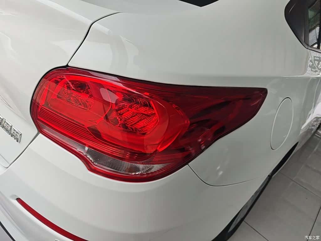 Chevrolet 320, 2018 8