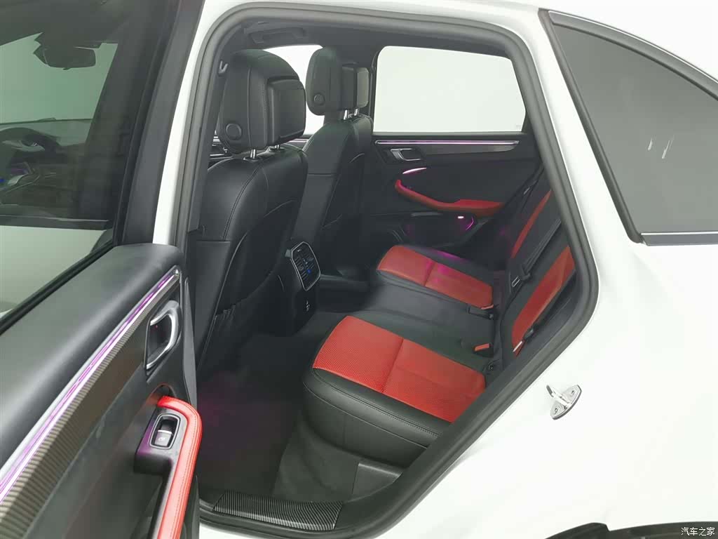 Porsche Macan, 2021 15