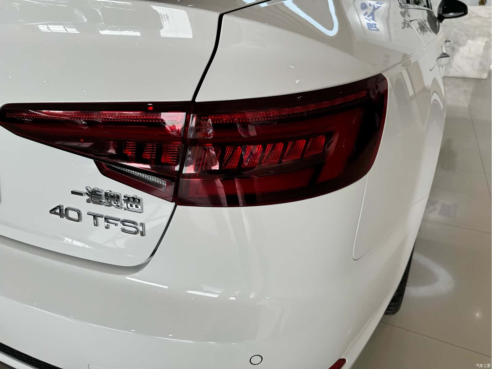 Audi A4L, 2018 24