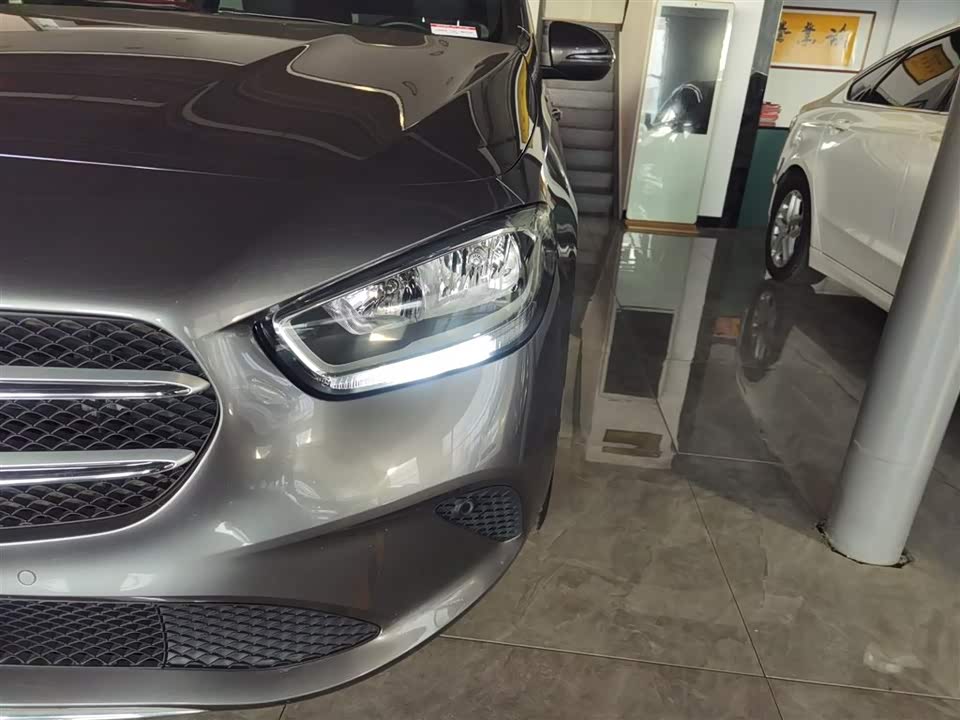 Mercedes-Benz Class B