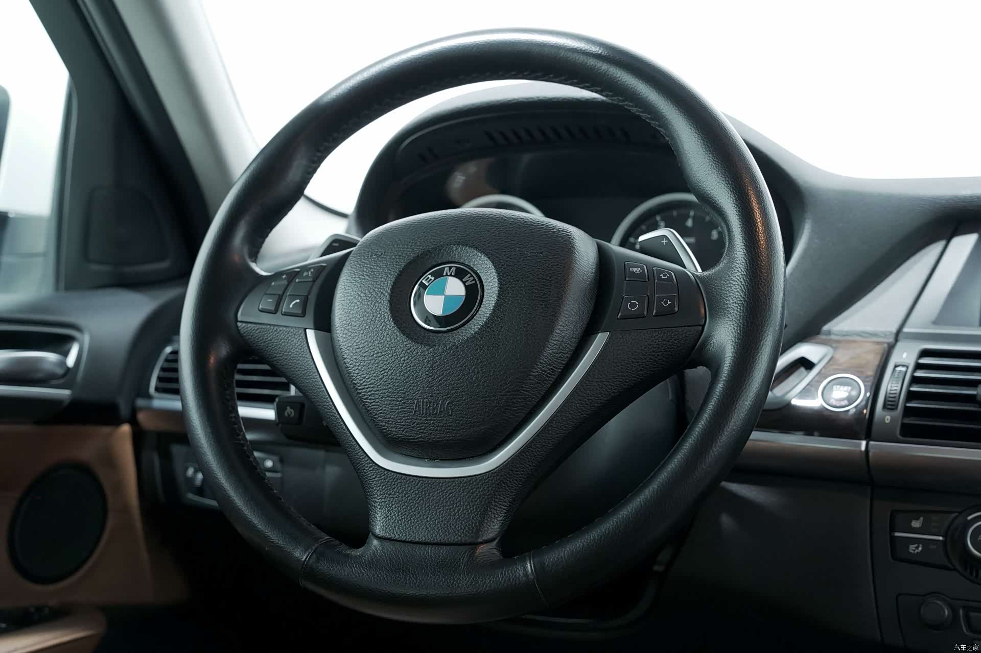 BMW X6, 2012 6