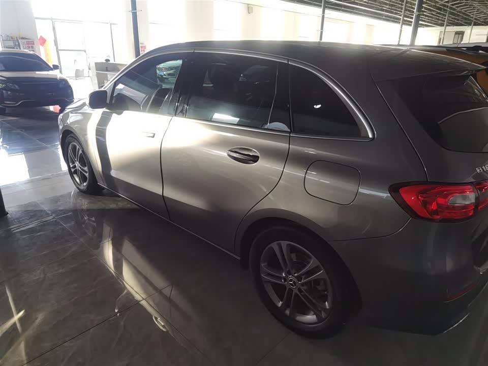 Mercedes-Benz Class B