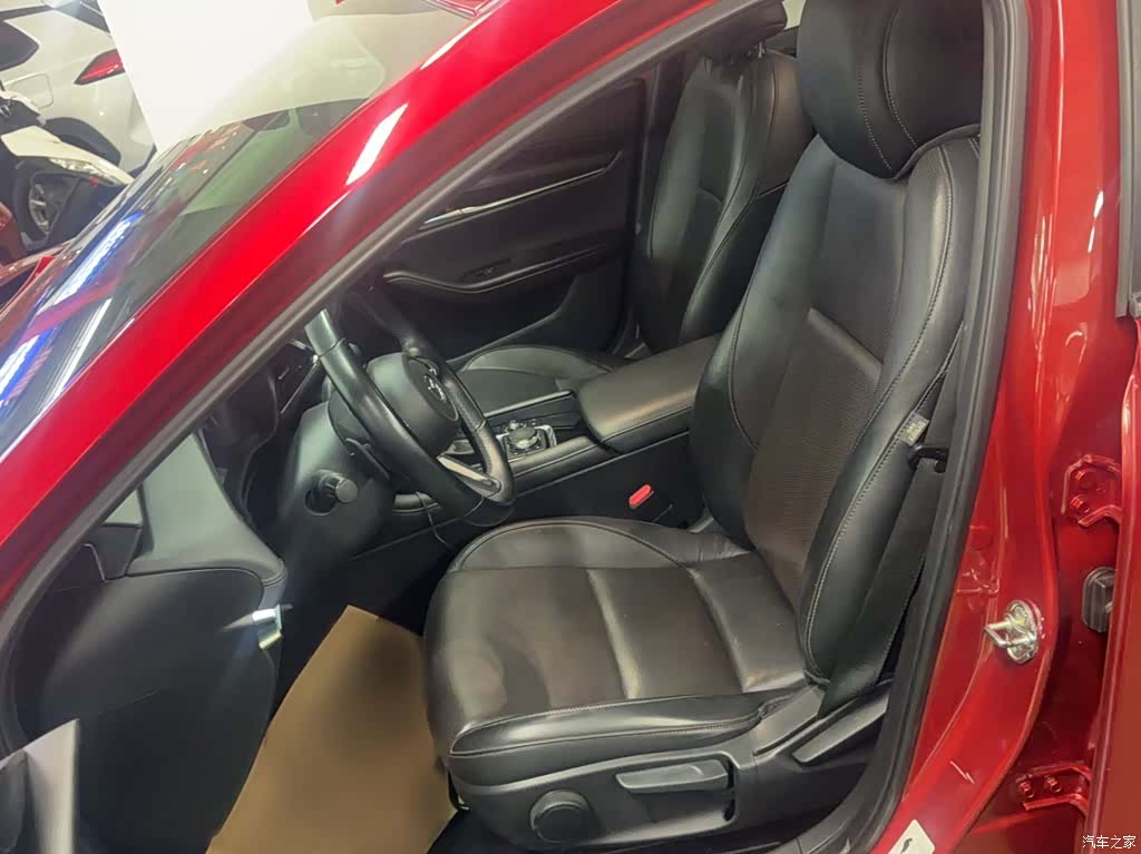 Mazda Mazda3, 2021 11