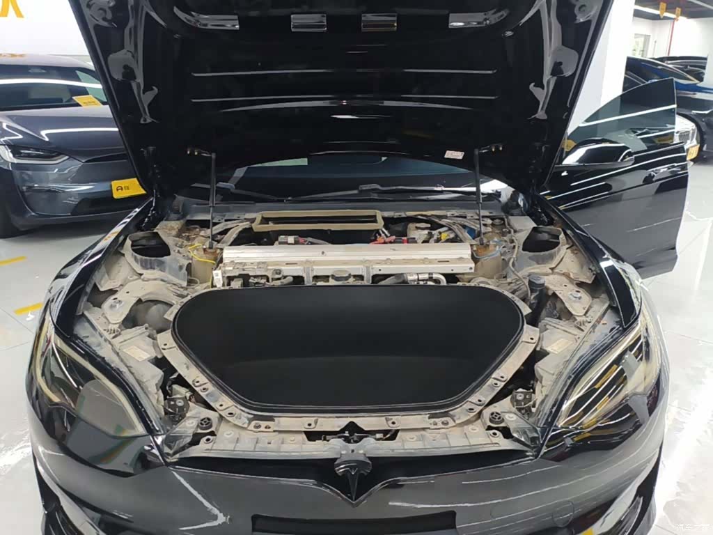 Tesla Model S, 2023 20