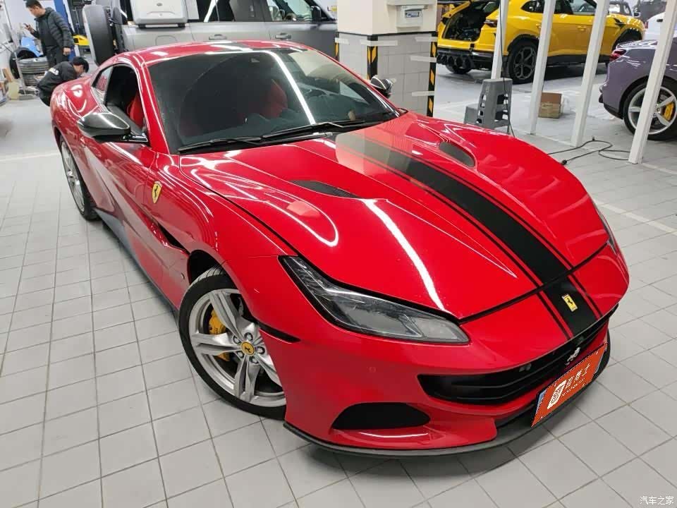 Ferrari Portofino, 2023 2