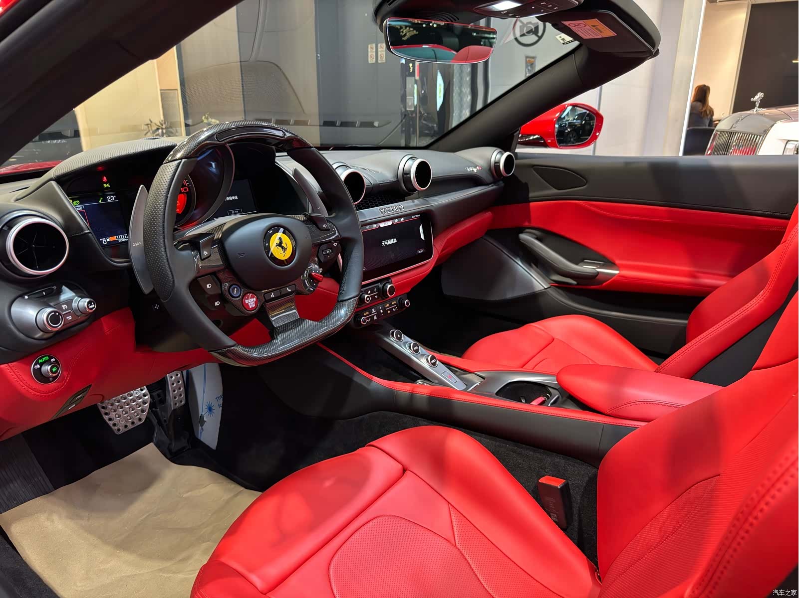 Ferrari Portofino, 2023 4
