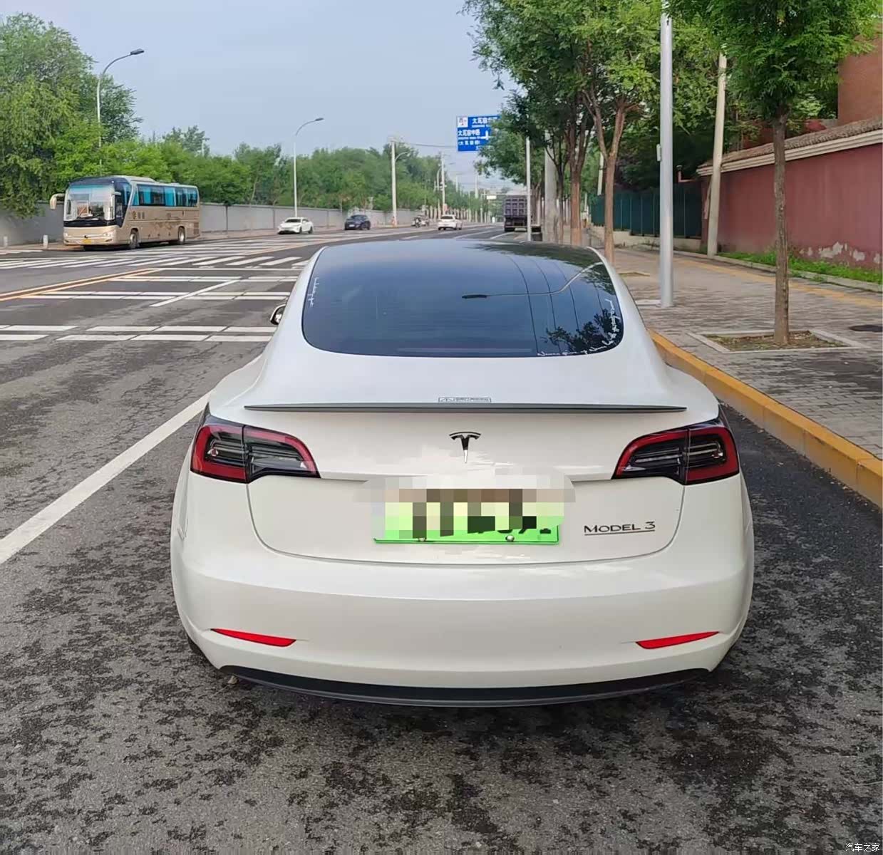 Tesla Model 3, 2022 4