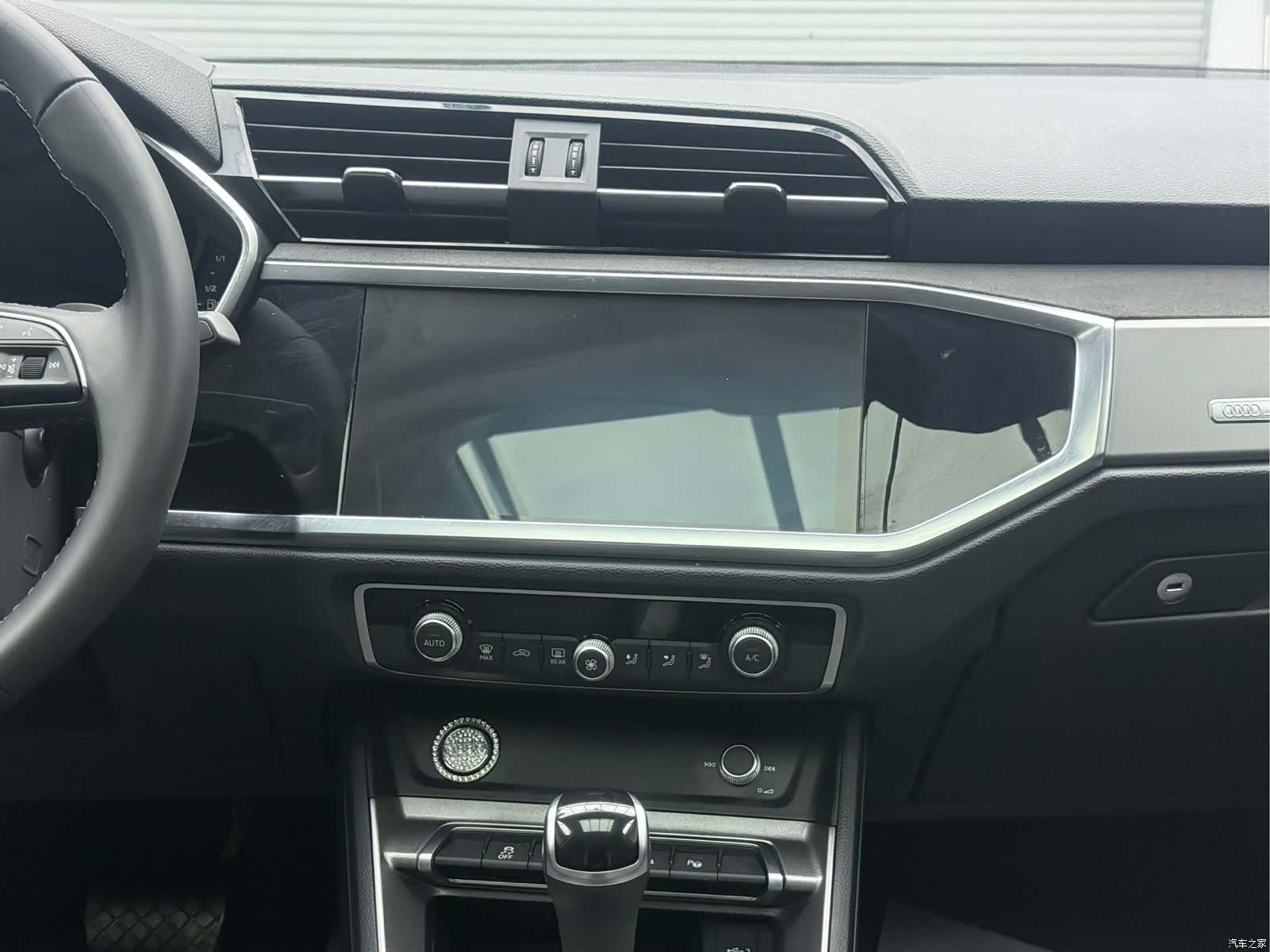 Audi Q3, 2022 14