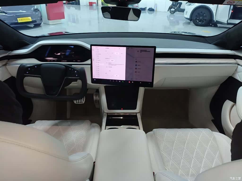 Tesla Model S, 2023 10
