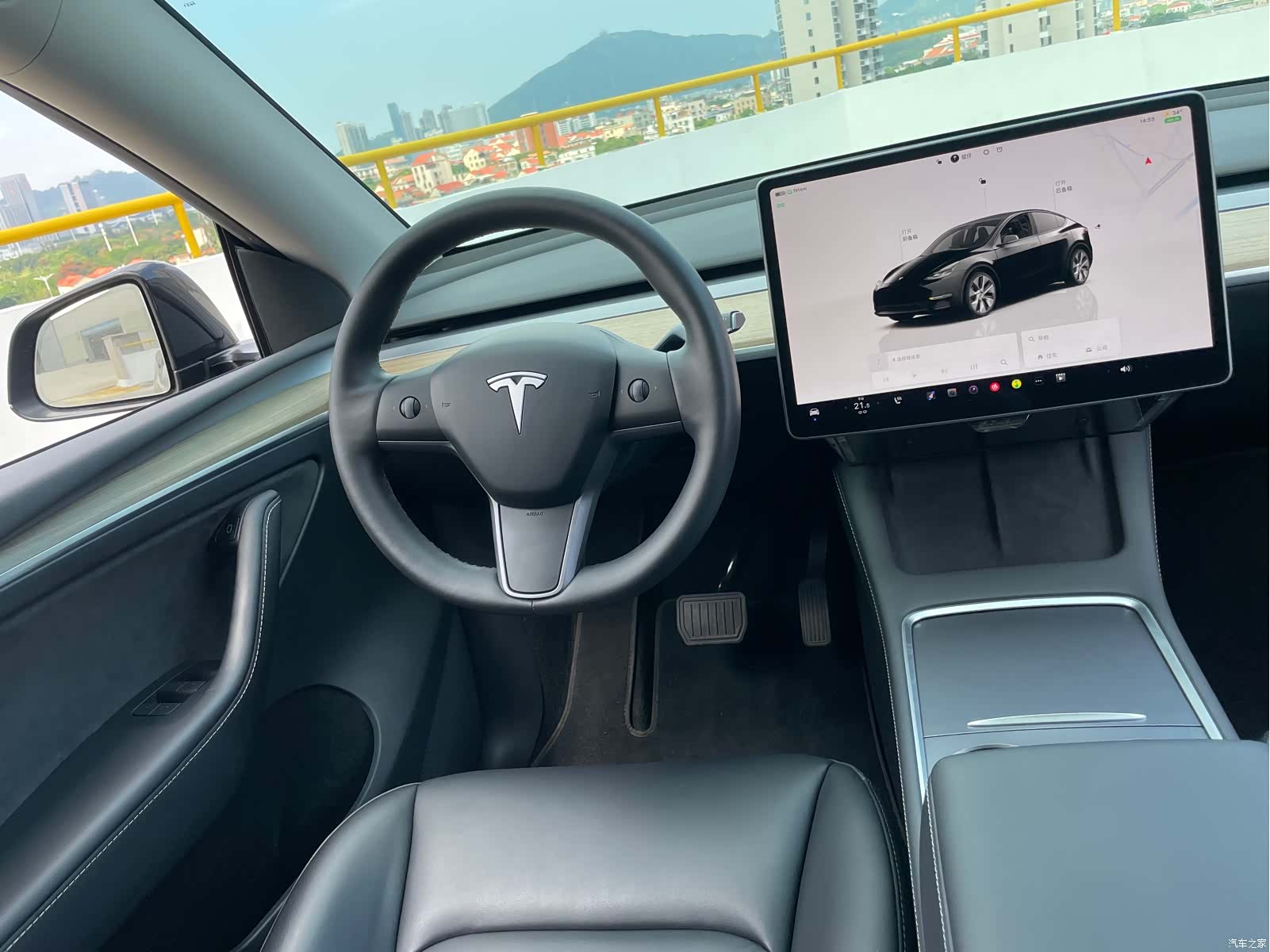 Tesla Model Y, 2023 10
