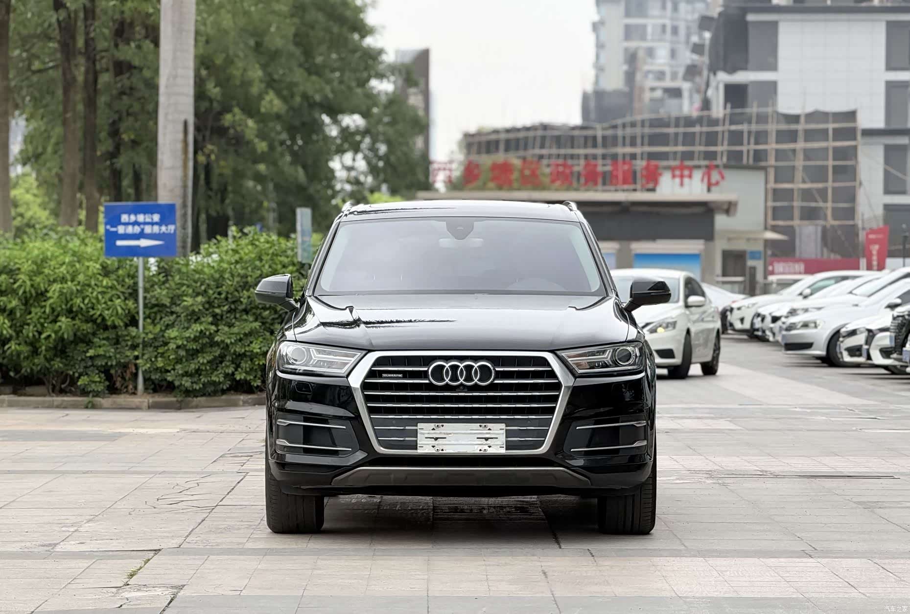 Audi Q7, 2016 1