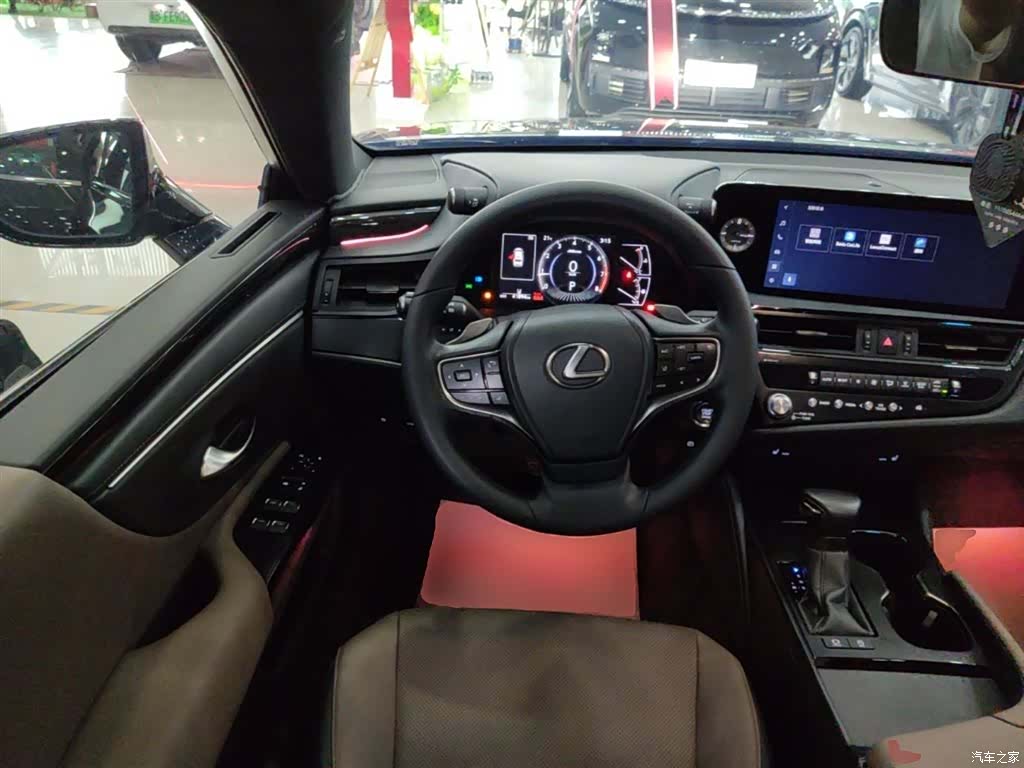 Lexus ES, 2024 11