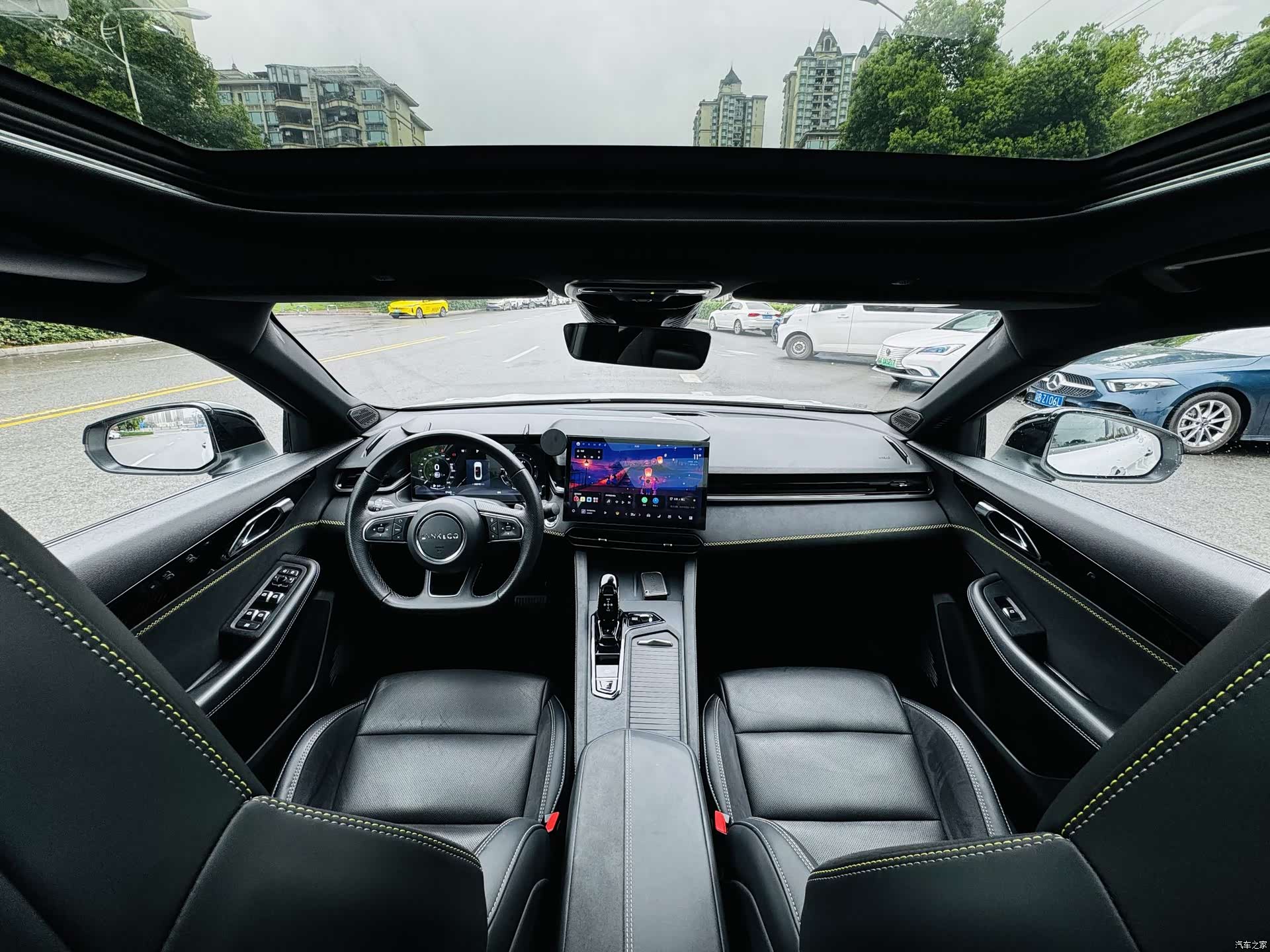Lynk & Co 02, 2023 все фото