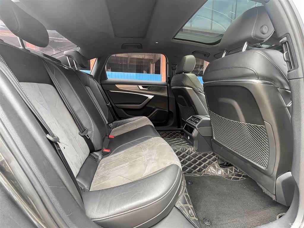 Audi A6L, 2021 12