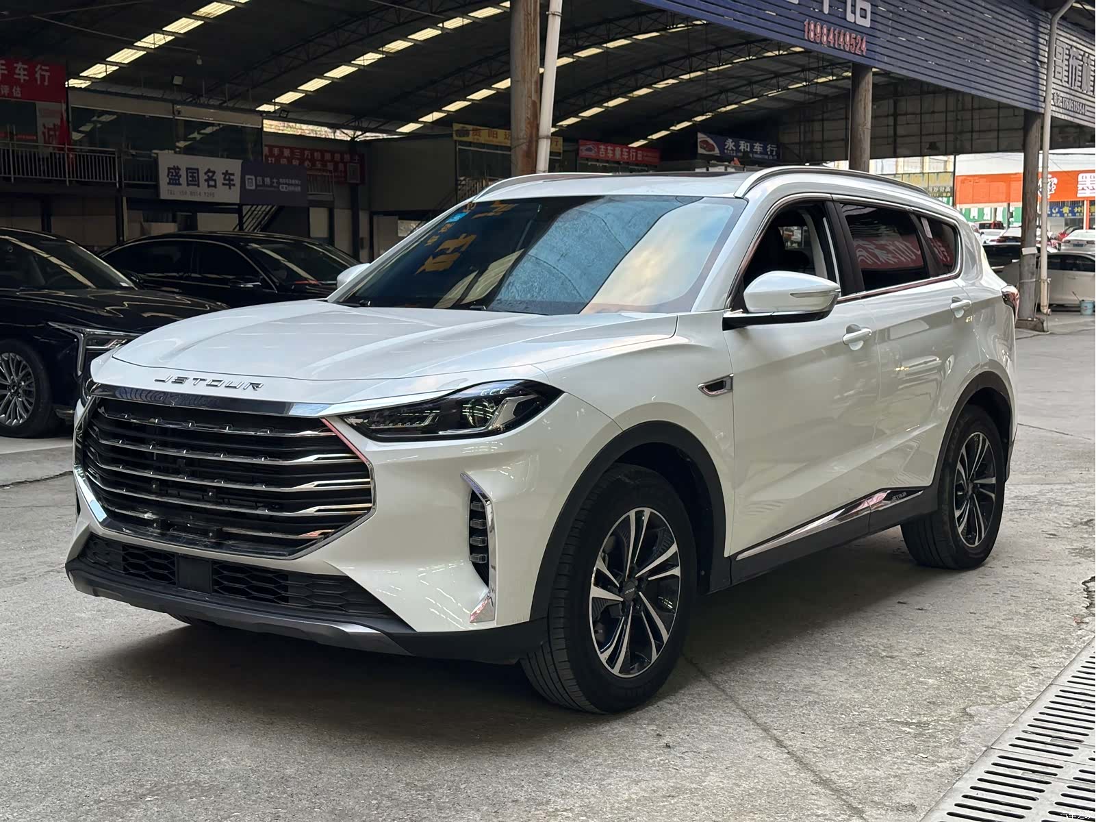 Jetour X70, 2021 1