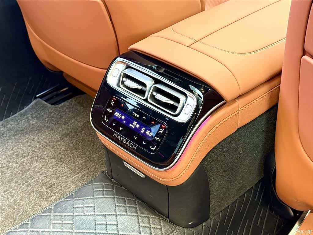 Maybach S-Class, 2024 все фото