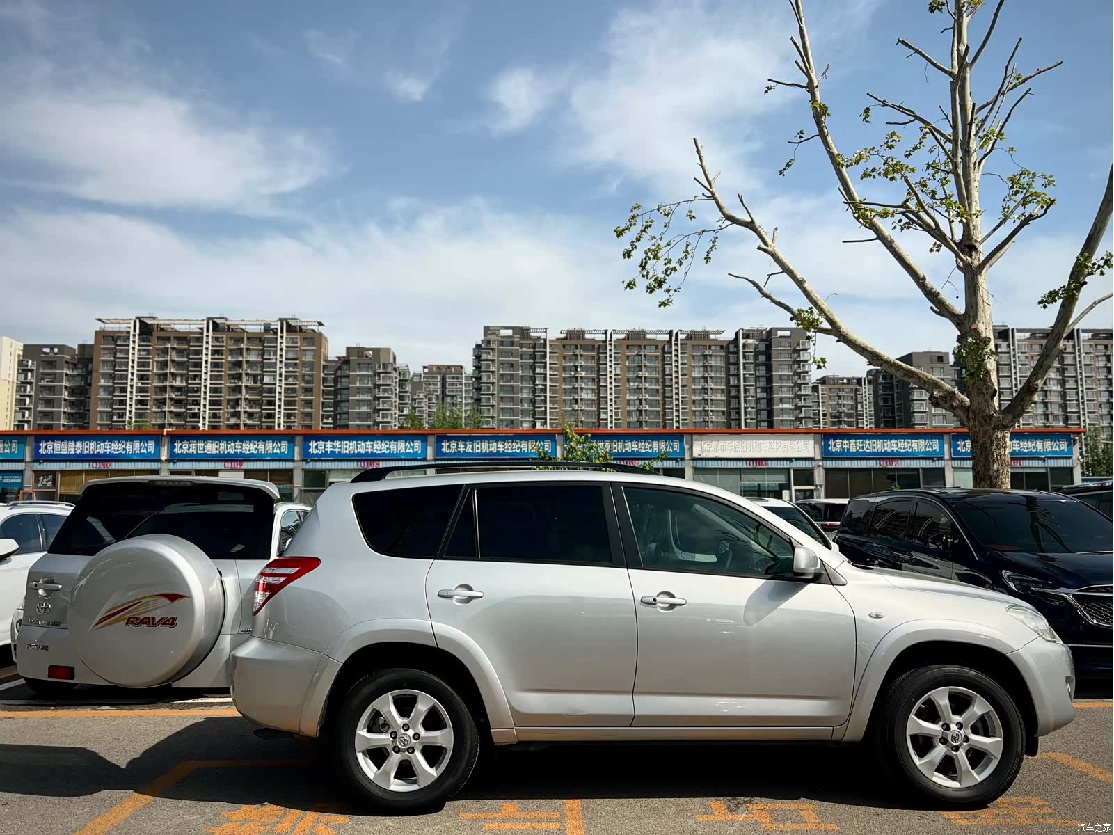 Toyota RAV4, 2010 4