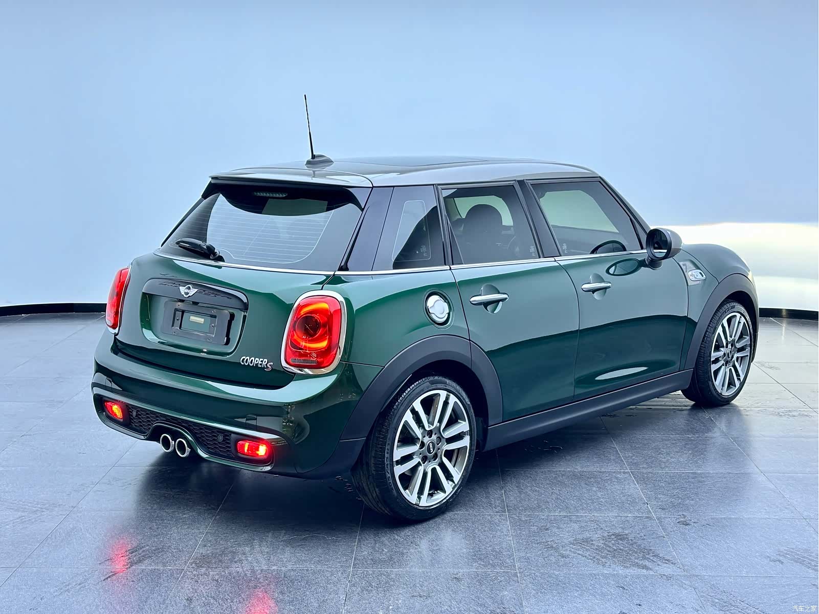 Mini Cooper, 2018 18