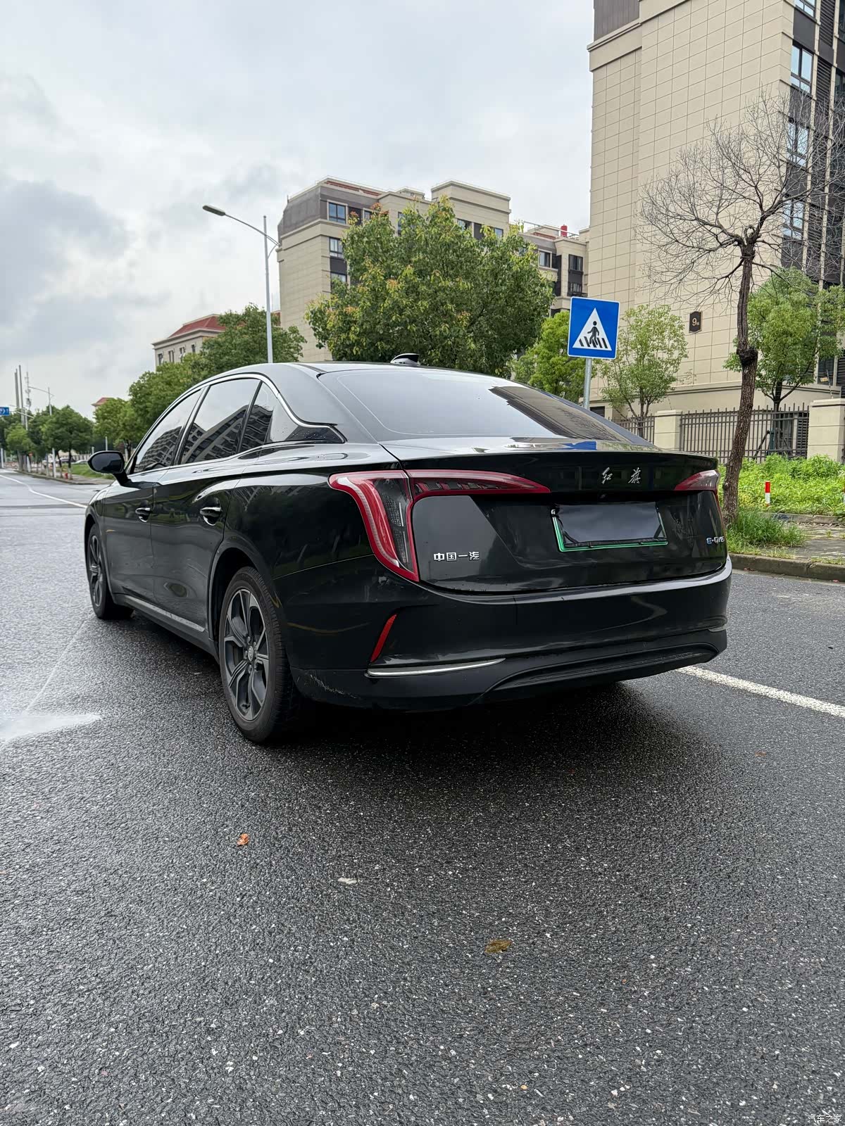 Hongqi QM5, 2022 16