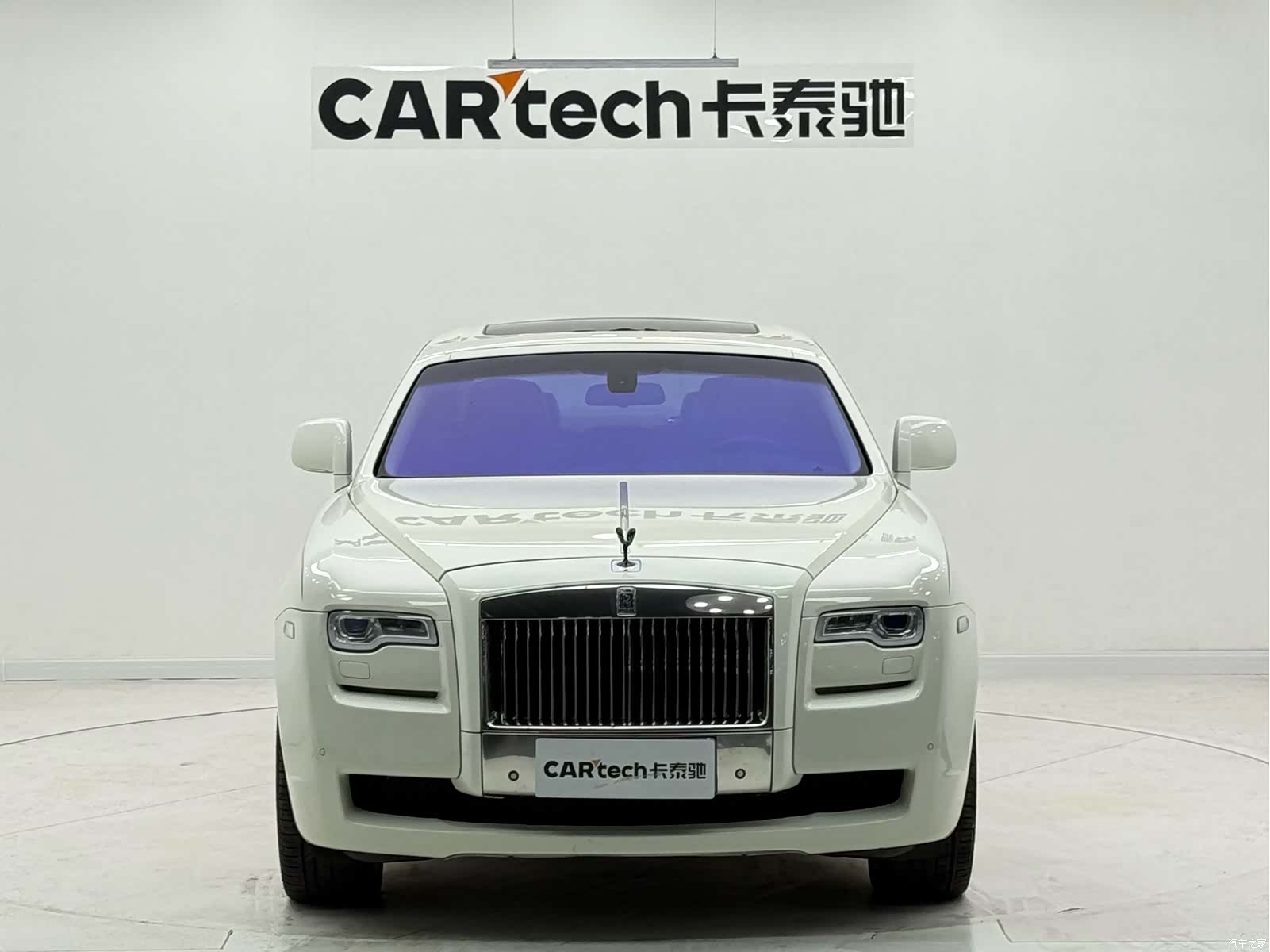 Rolls-Royce Ghost, 2011 6