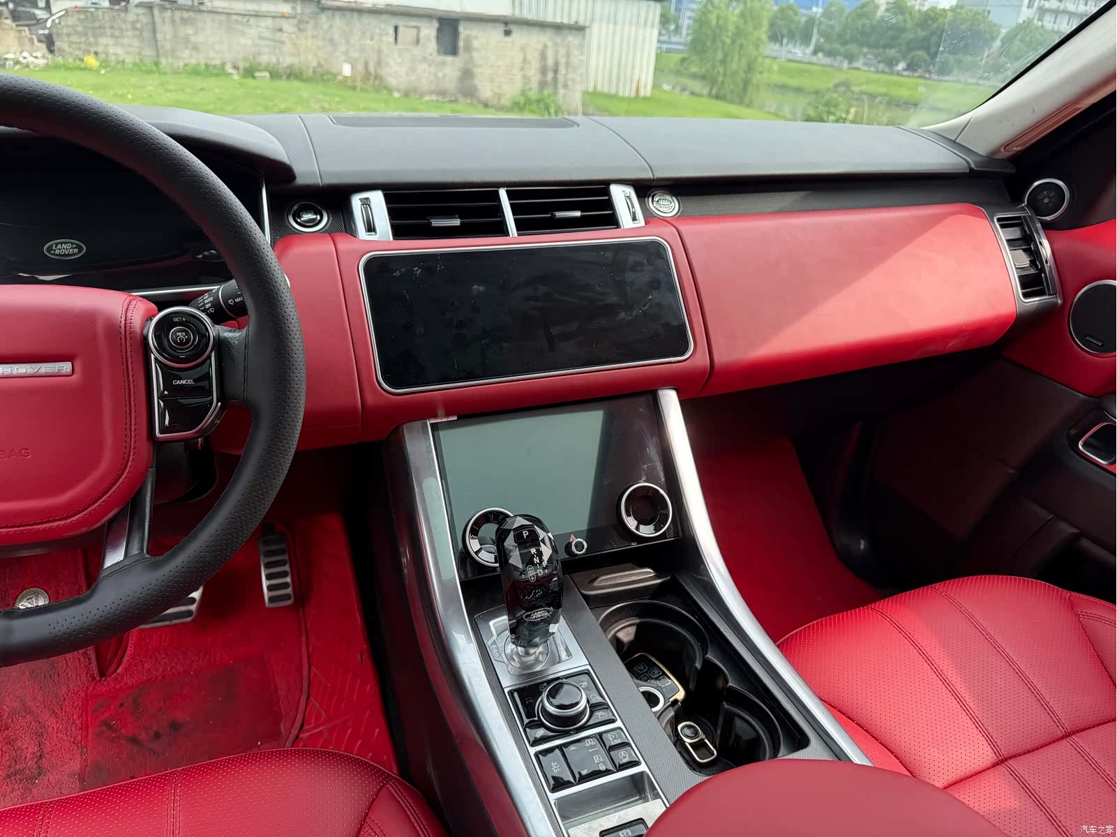 Land Rover Range Rover, 2015 11