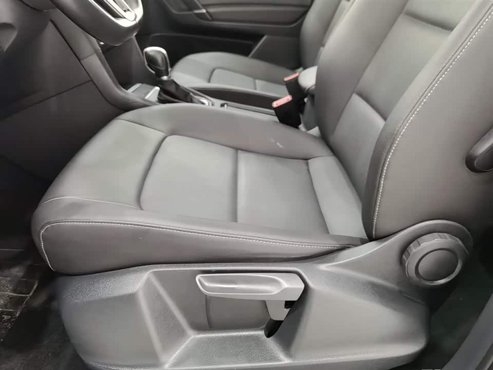 Volkswagen Golf*Jiayu