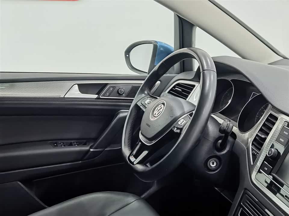 Volkswagen Golf*Jiayu