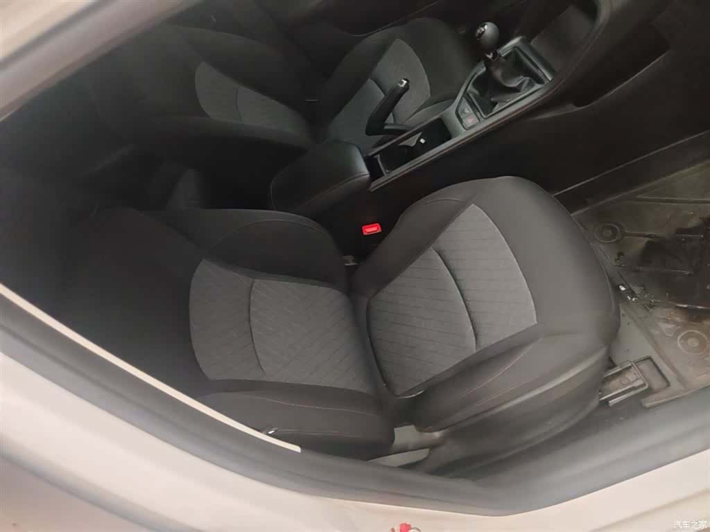 Roewe i5, 2025 25