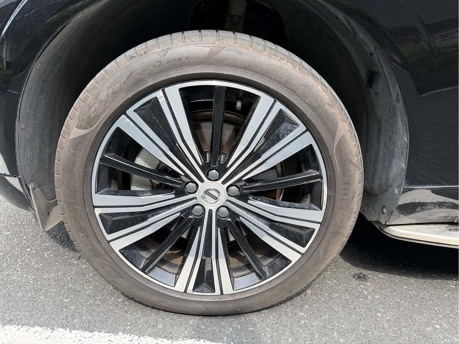 Volvo XC60, 2022 все фото