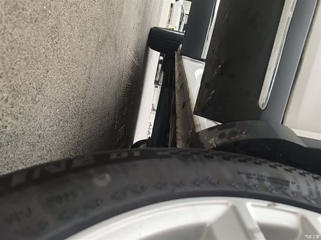 Wuling 560, 2017 19
