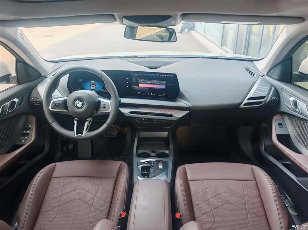 BMW 2 Series, 2025 4