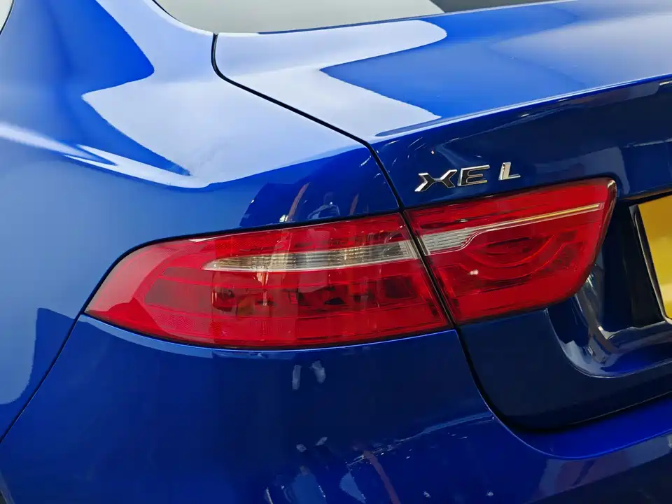 Jaguar XEL
