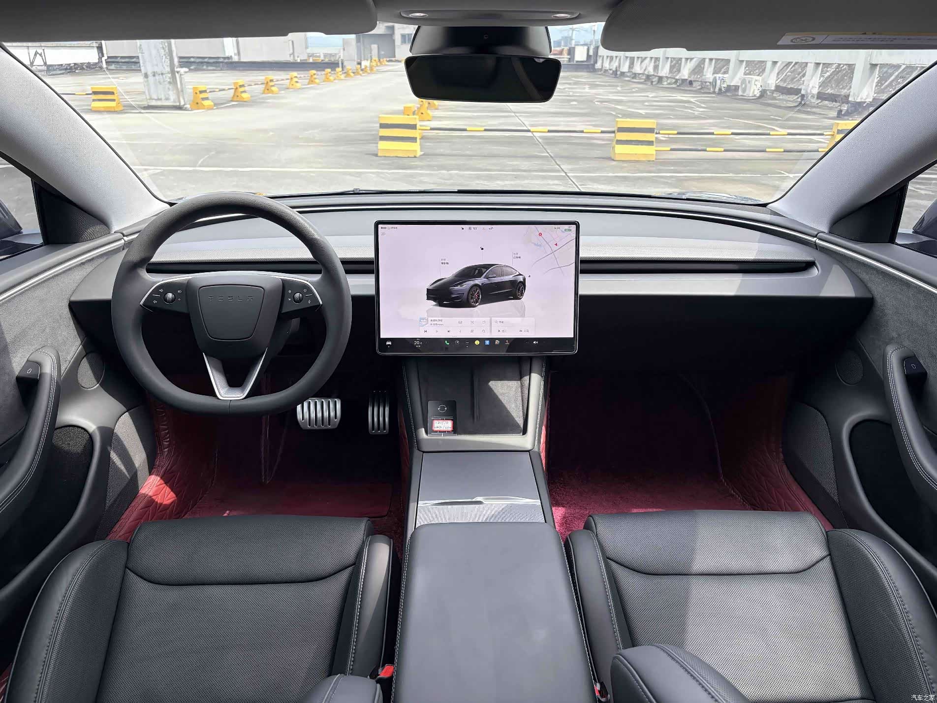 Tesla Model 3, 2025 12